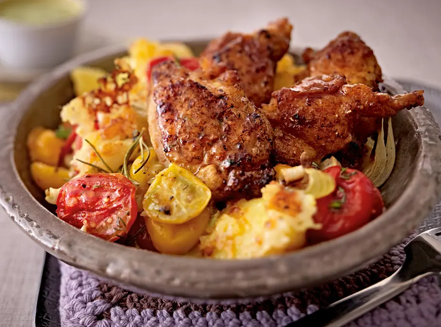 Turbohuhn mit Ofen-Knoblauch-Kartoffeln Rezept Turbohuhn mit Ofen-Knoblauch-Kartoffeln Rezept