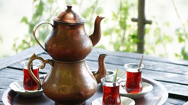 Türkische Teekanne – warum türkischer Tee so lecker ist - Foto: iStock