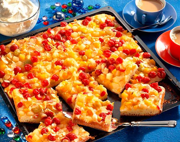 Tutti-Frutti-Hefekuchen Rezept Tutti-Frutti-Hefekuchen Rezept