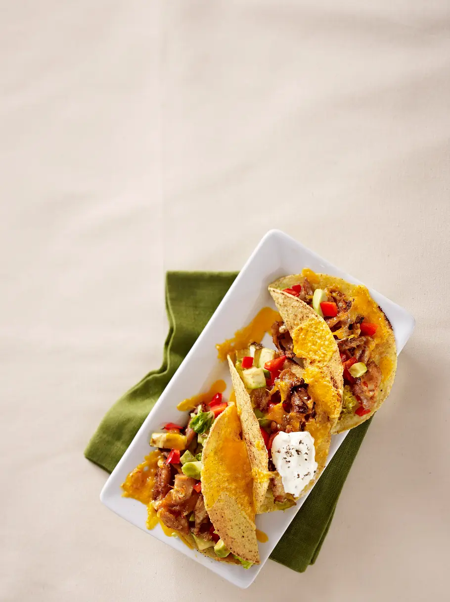 Überbackene Tacos mit feurigem Huhn Rezept Überbackene Tacos mit feurigem Huhn Rezept