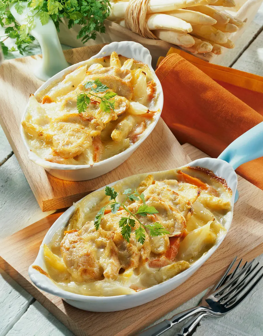 Überbackener Spargel mit Hähnchen Rezept