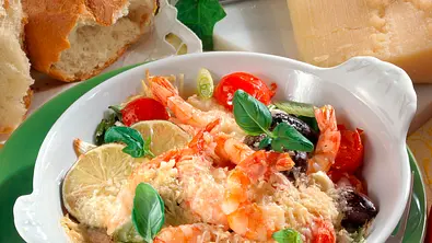 Überbackenes Garnelen-Pfännchen Rezept - Foto: LECKER @ Bauer Media Group