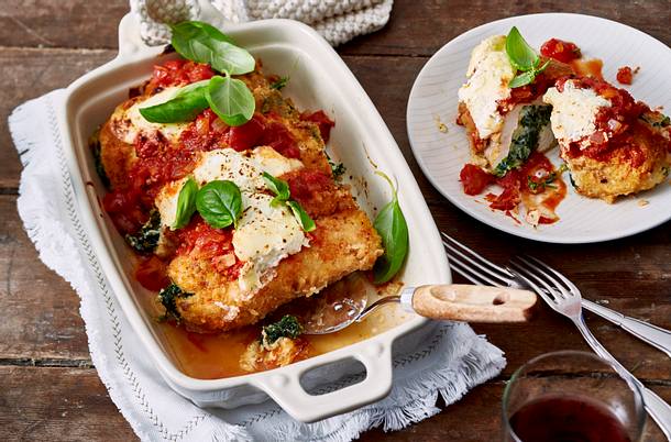 Überbackene Spinat-Ricotta-Hähnchenfilets Rezept Überbackene Spinat-Ricotta-Hähnchenfilets Rezept