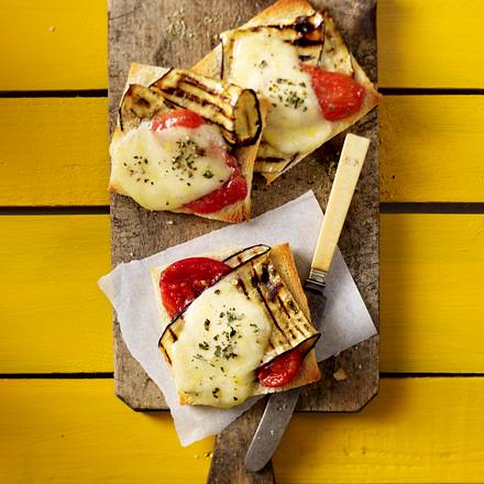 Überbackener Auberginentoast Rezept