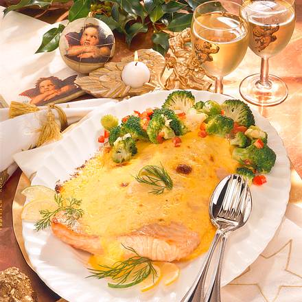 Überbackener Lachs mit Broccoli Rezept Überbackener Lachs mit Broccoli Rezept