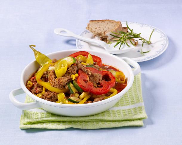 Ungarische Peperoni-Hackpfanne Rezept Ungarische Peperoni-Hackpfanne Rezept