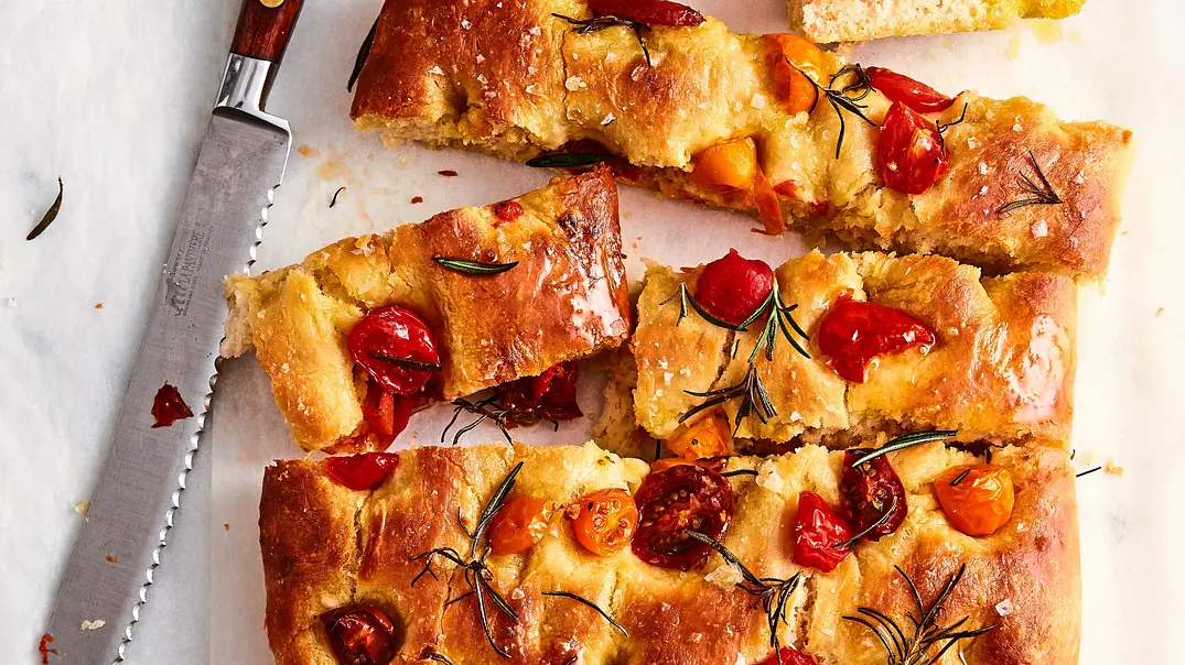 Ungewohnt schnelle Tomaten-Focaccia Rezept - Foto: Are Media Syndication Ungewohnt schnelle Tomaten-Focaccia Rezept - Foto: Are Media Syndication