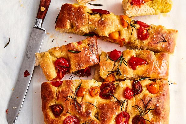 Ungewohnt schnelle Tomaten-Focaccia Rezept