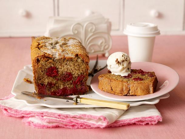 Vanilla-Cake mit Himbeeren Rezept Vanilla-Cake mit Himbeeren Rezept