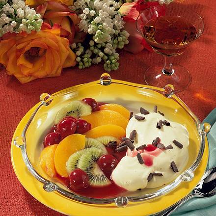 Vanille-Creme mit Früchten Rezept Vanille-Creme mit Früchten Rezept