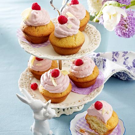 Vanille-Cupcakes mit Himbeermousse Rezept