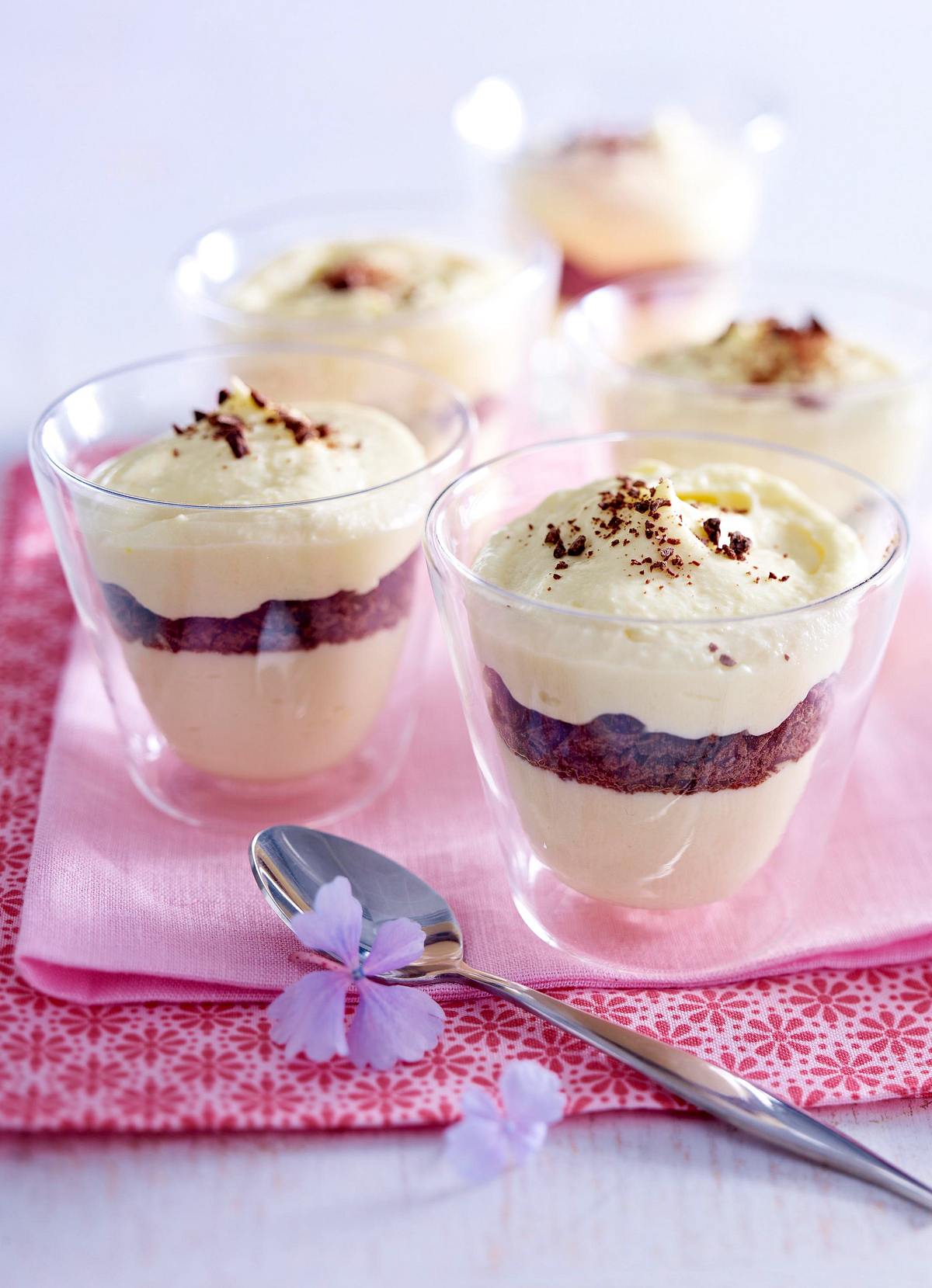 Vanille-Ricotta-Mousse mit Cookiecrunch Rezept