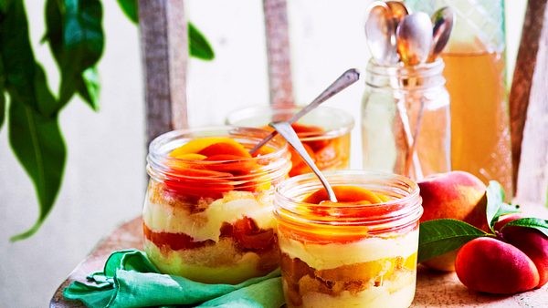 Vanille-Trifle „Peach Perfect“ Rezept - Foto: Are Media Syndication 