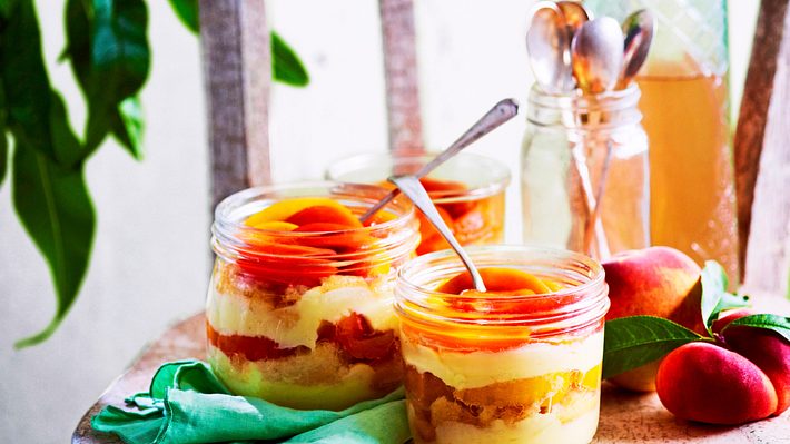 Vanille-Trifle „Peach Perfect“ Rezept - Foto: Are Media Syndication 