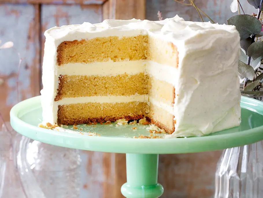 Vanillecreme-Schichttorte Vanillecreme-Schichttorte Rezept