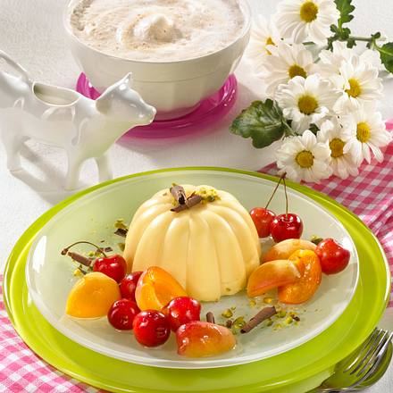 Vanillepudding mit Kirschen & Aprikosen Rezept Vanillepudding mit Kirschen & Aprikosen Rezept