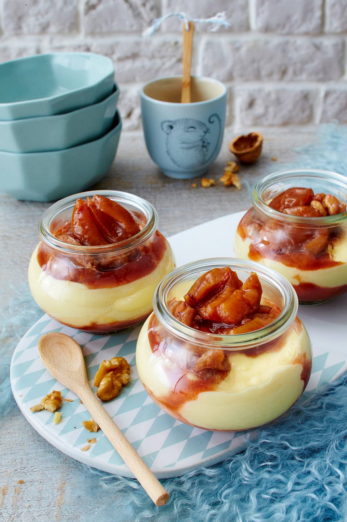 Vanillepudding mit Zimptpflaumenkompott Rezept