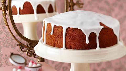 Vanillerührkuchen mit Zuckerguss Rezept - Foto: House of Food / Bauer Food Experts KG