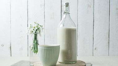 Vegane Milch: Die besten Sorten im Überblick - Foto: iStock/PeterGrof