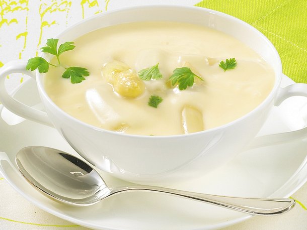 vegane Spargelcremesuppe