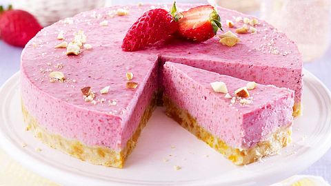 Veganer Erdbeer-Cheesecake Rezept - Foto: House of Food / Bauer Food Experts KG