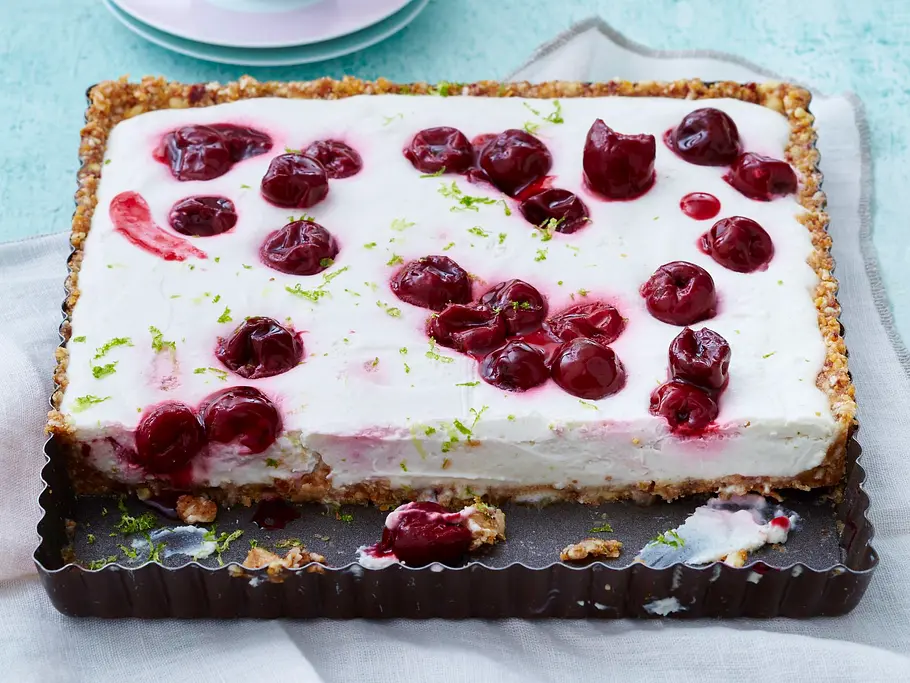 Veganer Kirsch-Kokos-Kuchen Rezept Veganer Kirsch-Kokos-Kuchen Rezept