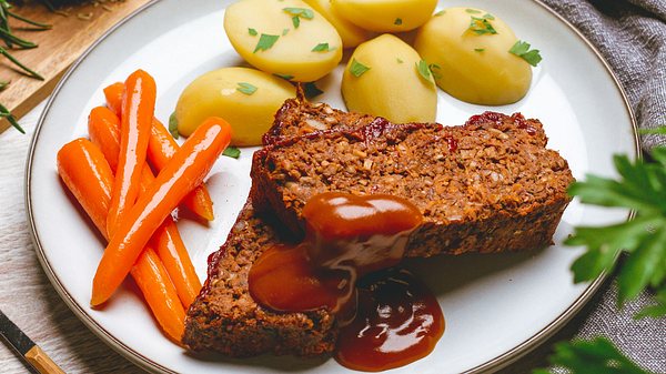 Veganer Linsenbraten Rezept - Foto: ShowHeroes