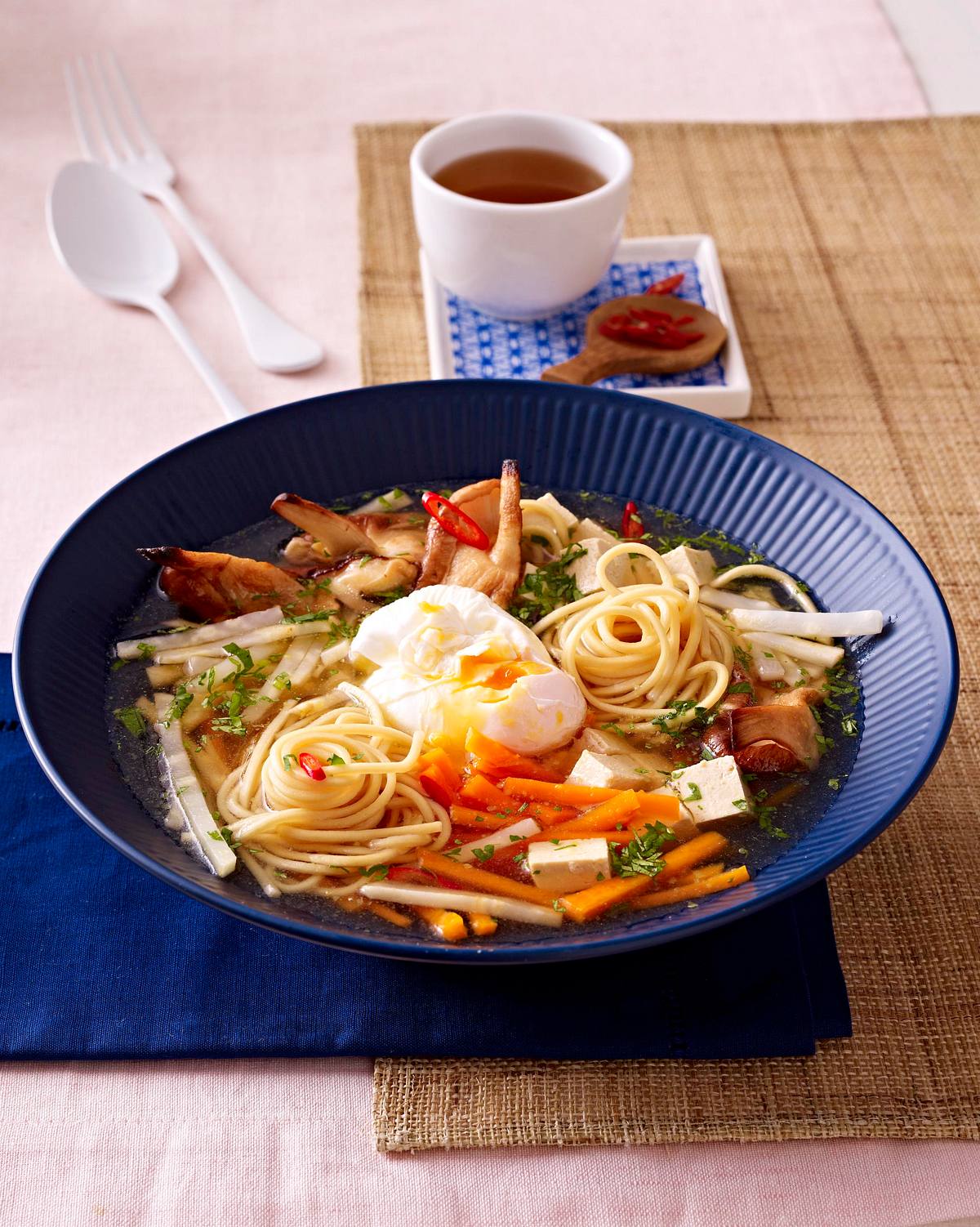 Veggi-Ramen mit Tofu Rezept