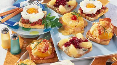 Verschiedene Toastbrote überbacken Rezept - Foto: LECKER @ Bauer Media Group