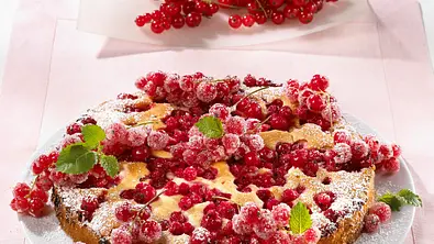 Versunkene Johannisbeertorte Rezept - Foto: LECKER @ Bauer Media Group