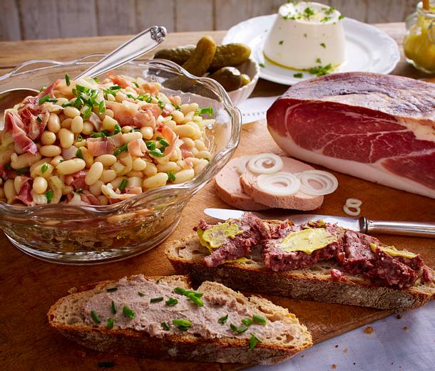 Vesper-Bohnensalat mit Schinken Rezept Vesper-Bohnensalat mit Schinken Rezept