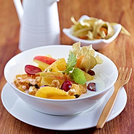 Vital-Müsli mit Nüssen und Früchten Rezept Vital-Müsli mit Nüssen und Früchten Rezept