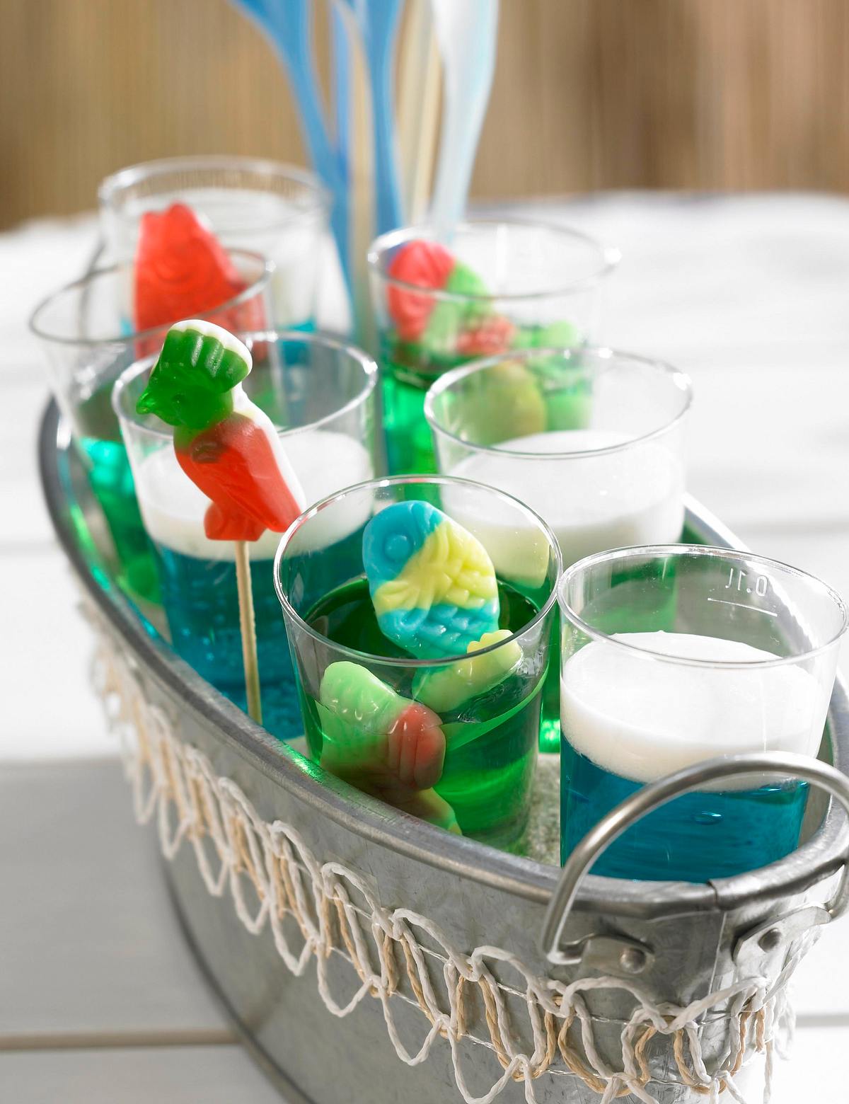 Wackelpeter in Schnapsgläsern Rezept
