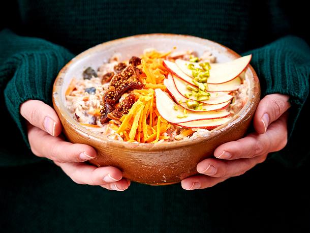 Wärmendes Rüeblimüsli „Sonnengruß“ Rezept Wärmendes Rüeblimüsli „Sonnengruß“ Rezept