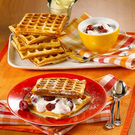 Waffeln mit Kirschquark Rezept