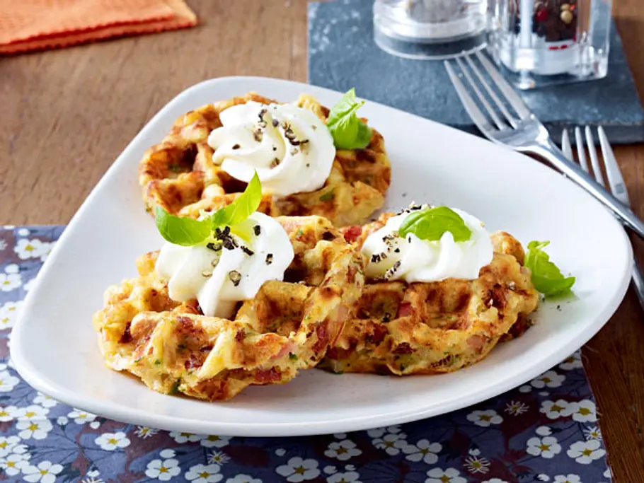 Waffeln mit Speck Rezept Waffeln mit Speck Rezept