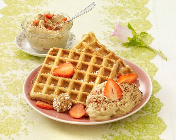 Waffeln mit Tiramisu-Creme Rezept Waffeln mit Tiramisu-Creme Rezept