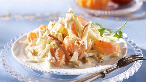 Waldorfsalat mit Clementinen und Joghurt-Dressing Rezept - Foto: House of Food / Bauer Food Experts KG