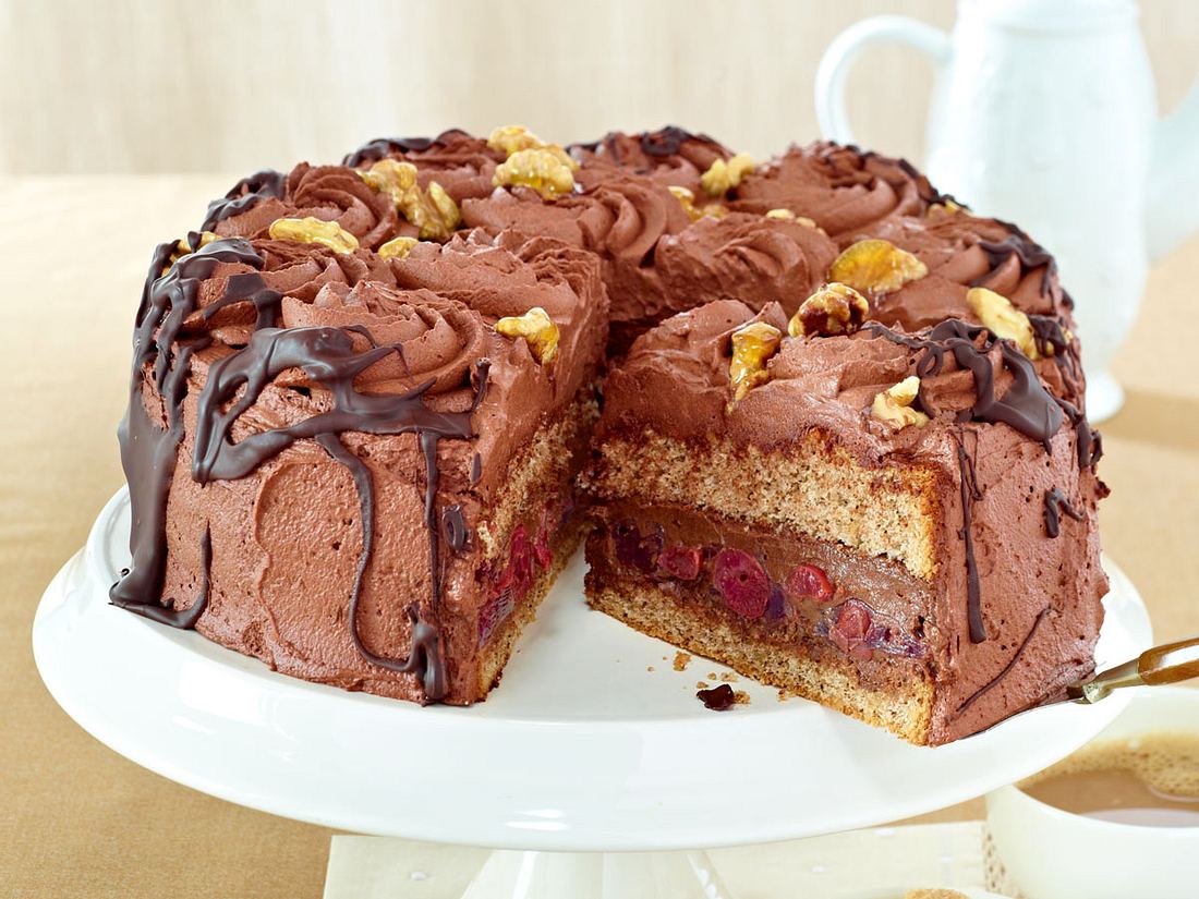 Walnuss-Kaffee-Schoko-Torte Rezept | LECKER