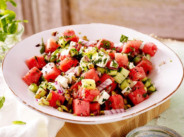 Wassermelonen Gurken Salat Mit Feta Rezept Lecker