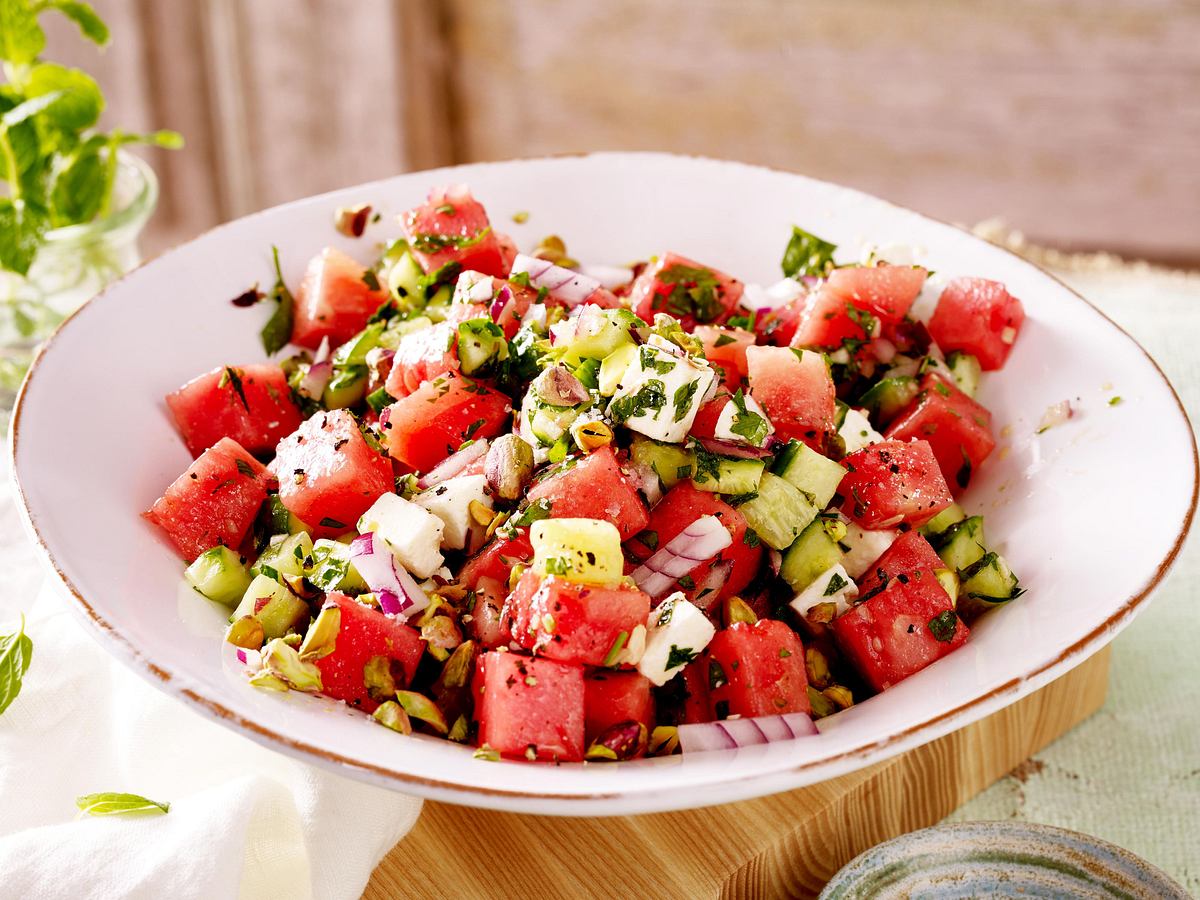 Wassermelonen-Gurken-Salat mit Feta