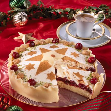 Weihnachtliche Kuppeltorte Rezept Weihnachtliche Kuppeltorte Rezept