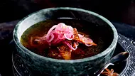 Weihnachts-Bouillon mit Zimt-Barbecue-Tofu Rezept - Foto: LECKER @ Bauer Media Group