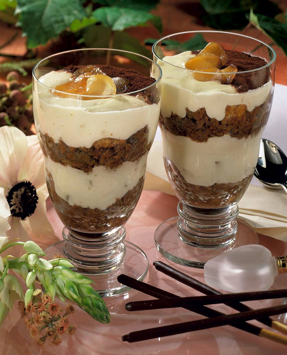Weihnachts-Tiramisu Rezept | LECKER