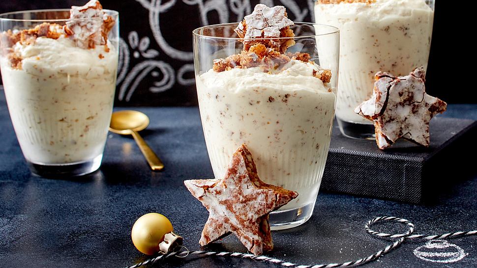 Weihnachtsdessert im Glas - Foto: House of Food / Bauer Food Experts KG