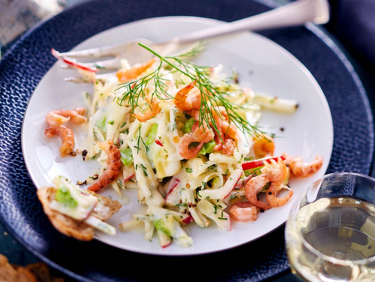 Waldorfsalat als Vorspeise fürs Weihnachtsmenü zum Vorbereiten