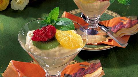 Weinschaumcreme mit Obst Rezept - Foto: Först, Thomas