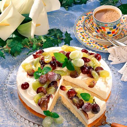 Weintrauben-Sahne-Torte Rezept Weintrauben-Sahne-Torte Rezept