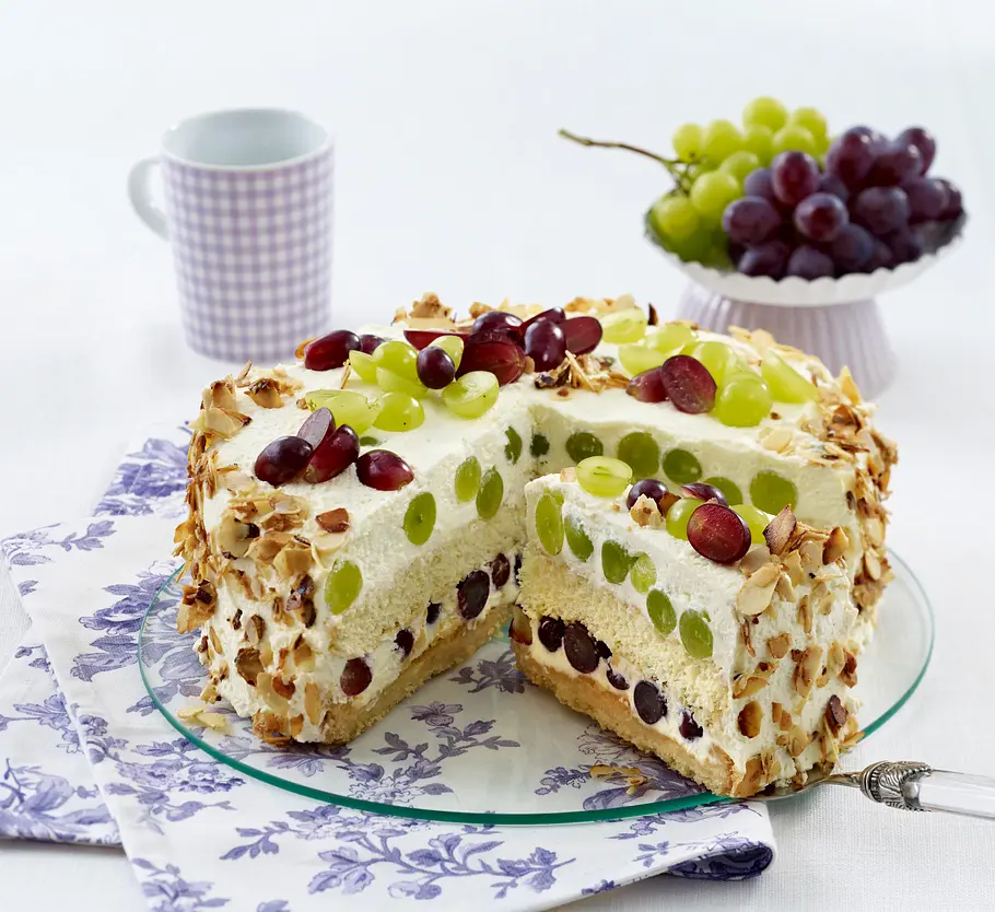 Weintrauben-Sahnetorte Rezept Weintrauben-Sahnetorte Rezept