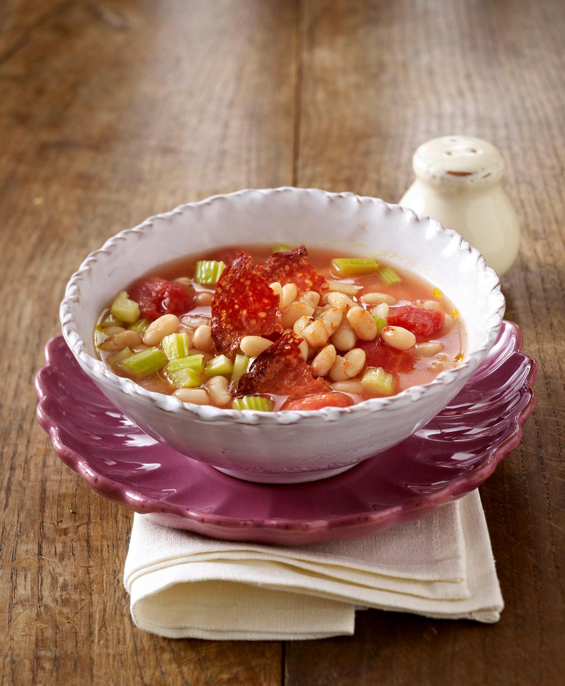 Weiße Bohnensuppe mit Chorizo-Wurst Rezept | LECKER Weiße Bohnensuppe mit Chorizo-Wurst Rezept | LECKER